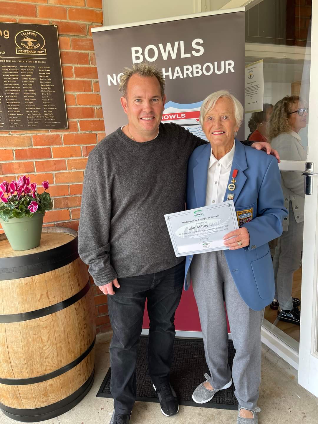 Read more about the article Jean Ashby OMNZ  – Bowls New Zealand Award Recipient